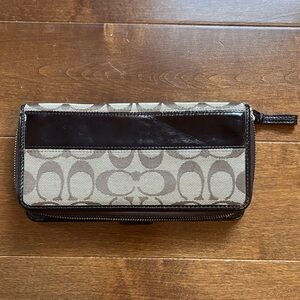 Coach Signature Canvas Wallet in Brown and Cream